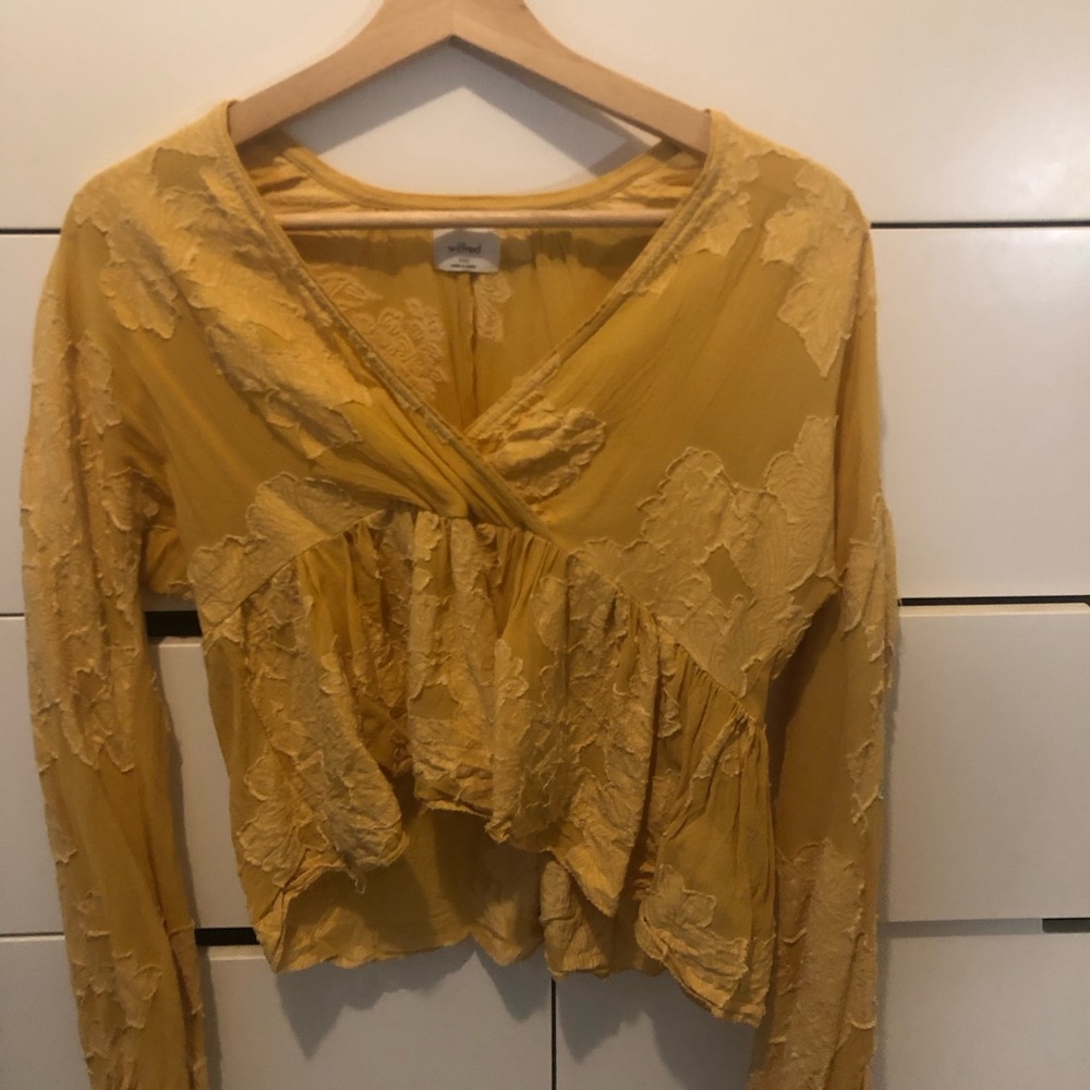 Aritzia Wilfred Gold Ruffled Wrap Blouse